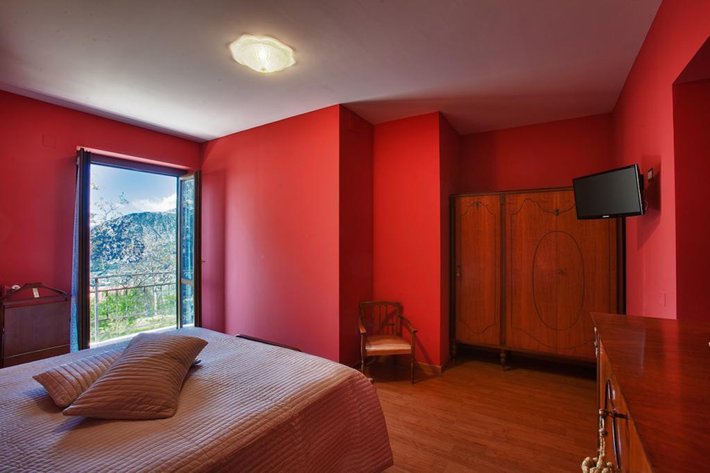 B&B Al Colle Pescosolido Kamer foto